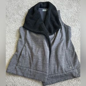 Athleta Vest, EUC
